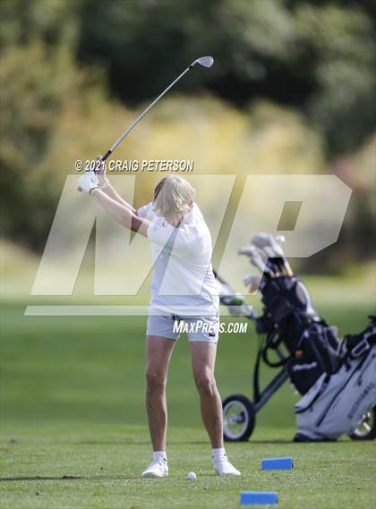 Thumbnail 1 in Utah 4A Region 11 Boys Golf Meet photogallery.