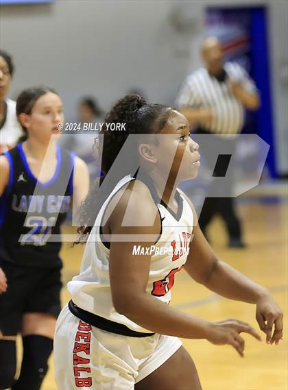 Thumbnail 3 in Fruitvale vs De Kalb photogallery.