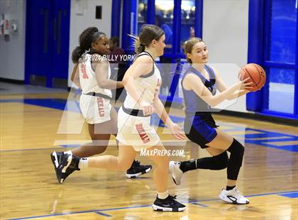 Thumbnail 1 in Fruitvale vs De Kalb photogallery.
