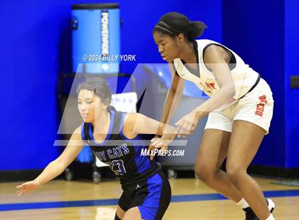 Thumbnail 1 in Fruitvale vs De Kalb photogallery.