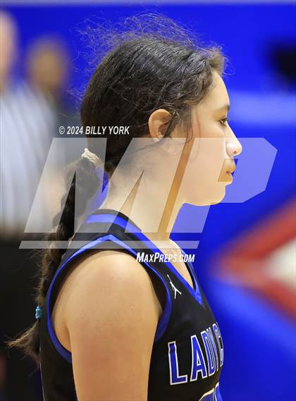 Thumbnail 3 in Fruitvale vs De Kalb photogallery.