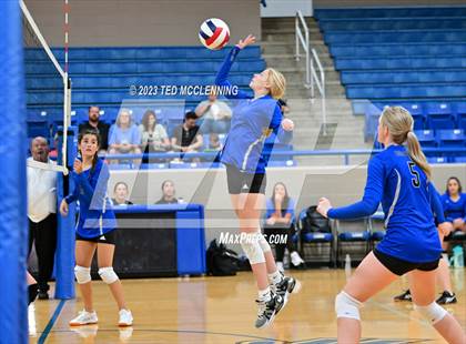 Thumbnail 1 in Perryville @ Jessieville photogallery.