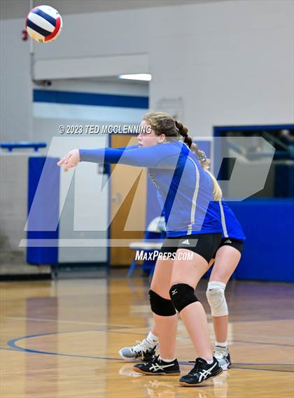 Thumbnail 2 in Perryville @ Jessieville photogallery.