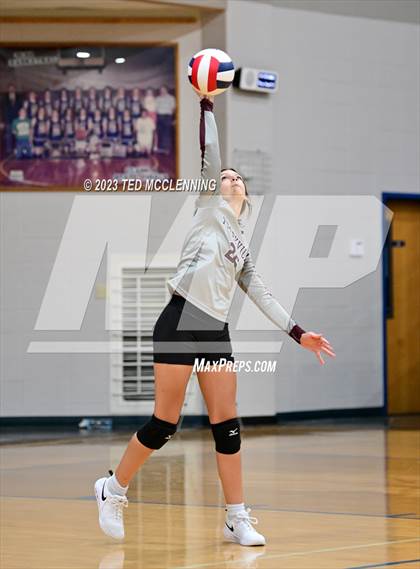 Thumbnail 1 in Perryville @ Jessieville photogallery.
