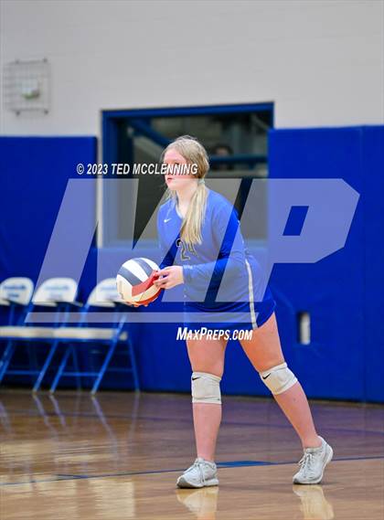 Thumbnail 2 in Perryville @ Jessieville photogallery.