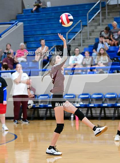Thumbnail 2 in Perryville @ Jessieville photogallery.