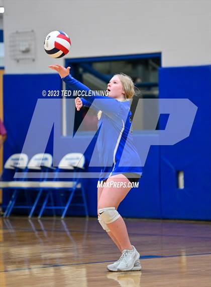 Thumbnail 3 in Perryville @ Jessieville photogallery.