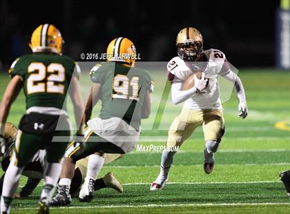 Thumbnail 1 in St. Edward vs. Stow-Munroe Falls (OHSAA Division I Region 1 Semifinal) photogallery.