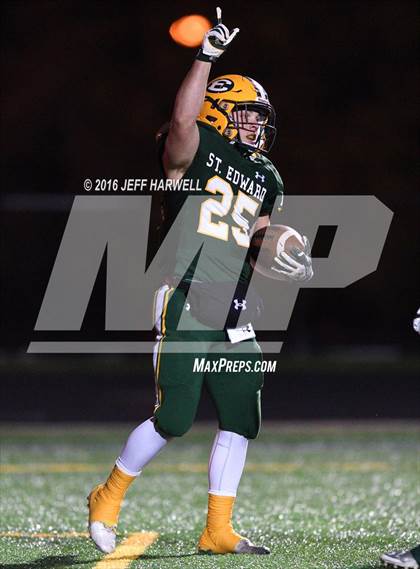Thumbnail 2 in St. Edward vs. Stow-Munroe Falls (OHSAA Division I Region 1 Semifinal) photogallery.