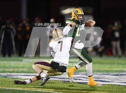 Thumbnail 1 in St. Edward vs. Stow-Munroe Falls (OHSAA Division I Region 1 Semifinal) photogallery.