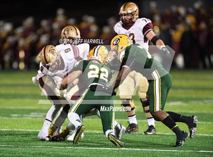 Thumbnail 1 in St. Edward vs. Stow-Munroe Falls (OHSAA Division I Region 1 Semifinal) photogallery.