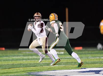 Thumbnail 3 in St. Edward vs. Stow-Munroe Falls (OHSAA Division I Region 1 Semifinal) photogallery.
