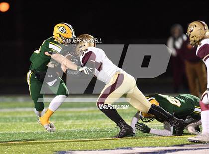 Thumbnail 3 in St. Edward vs. Stow-Munroe Falls (OHSAA Division I Region 1 Semifinal) photogallery.