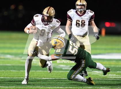 Thumbnail 1 in St. Edward vs. Stow-Munroe Falls (OHSAA Division I Region 1 Semifinal) photogallery.