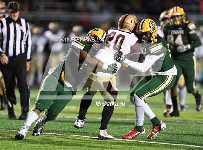 Thumbnail 3 in St. Edward vs. Stow-Munroe Falls (OHSAA Division I Region 1 Semifinal) photogallery.