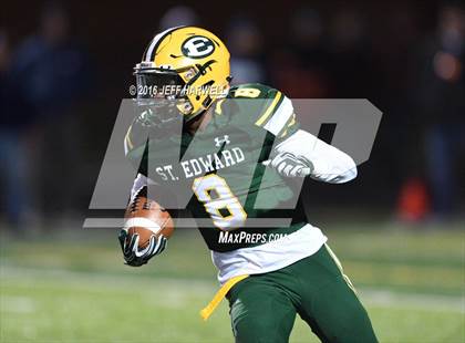 Thumbnail 3 in St. Edward vs. Stow-Munroe Falls (OHSAA Division I Region 1 Semifinal) photogallery.