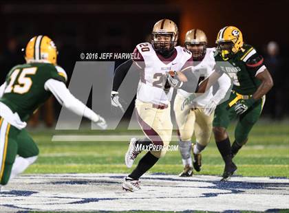 Thumbnail 1 in St. Edward vs. Stow-Munroe Falls (OHSAA Division I Region 1 Semifinal) photogallery.