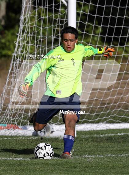 Thumbnail 2 in Leominster @ Nashoba Regional photogallery.