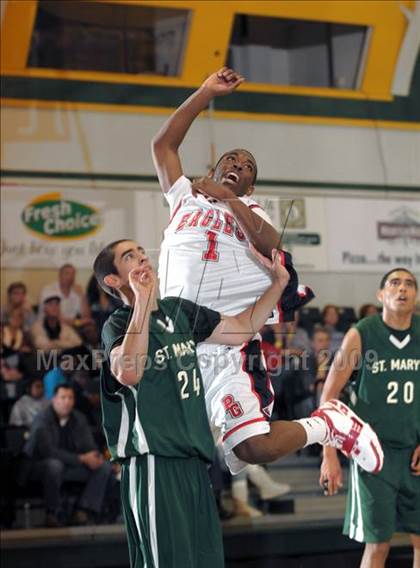 Thumbnail 1 in Pleasant Grove vs. St. Mary's (Hoops Classic 2009) photogallery.