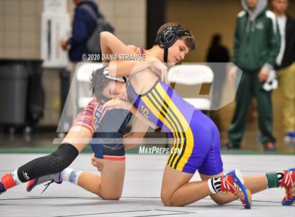 Thumbnail 2 in UIL 6A Regional Wrestling Championships photogallery.
