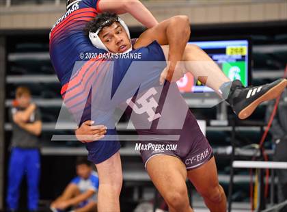 Thumbnail 3 in UIL 6A Regional Wrestling Championships photogallery.
