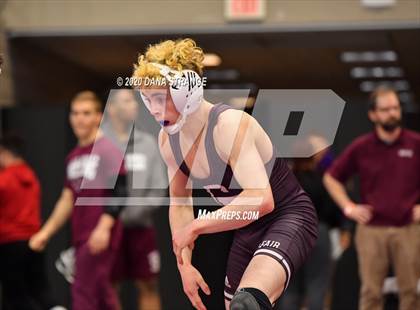 Thumbnail 2 in UIL 6A Regional Wrestling Championships photogallery.