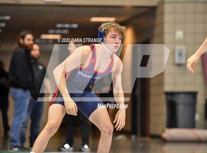 Thumbnail 1 in UIL 6A Regional Wrestling Championships photogallery.
