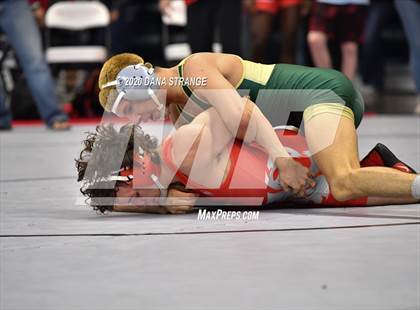 Thumbnail 2 in UIL 6A Regional Wrestling Championships photogallery.