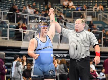 Thumbnail 2 in UIL 6A Regional Wrestling Championships photogallery.