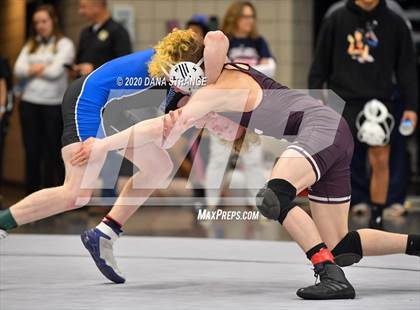 Thumbnail 2 in UIL 6A Regional Wrestling Championships photogallery.