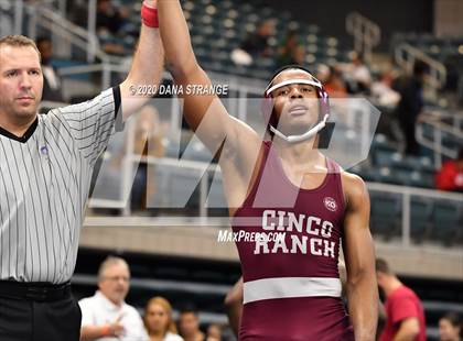 Thumbnail 2 in UIL 6A Regional Wrestling Championships photogallery.