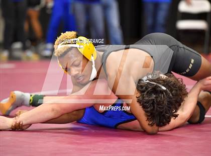 Thumbnail 1 in UIL 6A Regional Wrestling Championships photogallery.