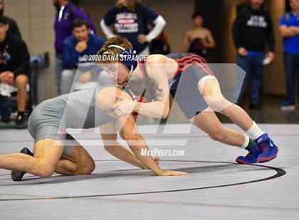 Thumbnail 2 in UIL 6A Regional Wrestling Championships photogallery.