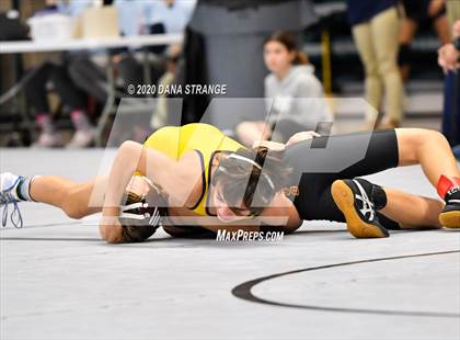 Thumbnail 2 in UIL 6A Regional Wrestling Championships photogallery.