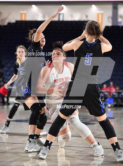 Thumbnail 3 in Mater Dei @ Windward (CIF SS Open DIV Semi Final) photogallery.