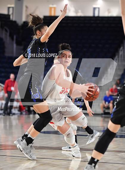 Thumbnail 1 in Mater Dei @ Windward (CIF SS Open DIV Semi Final) photogallery.