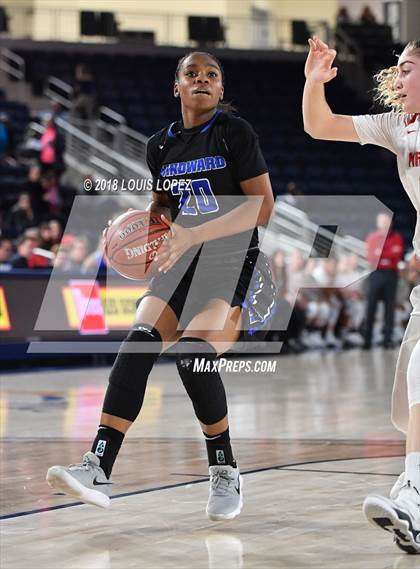 Thumbnail 3 in Mater Dei @ Windward (CIF SS Open DIV Semi Final) photogallery.