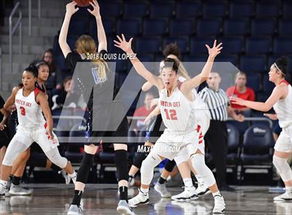 Thumbnail 2 in Mater Dei @ Windward (CIF SS Open DIV Semi Final) photogallery.
