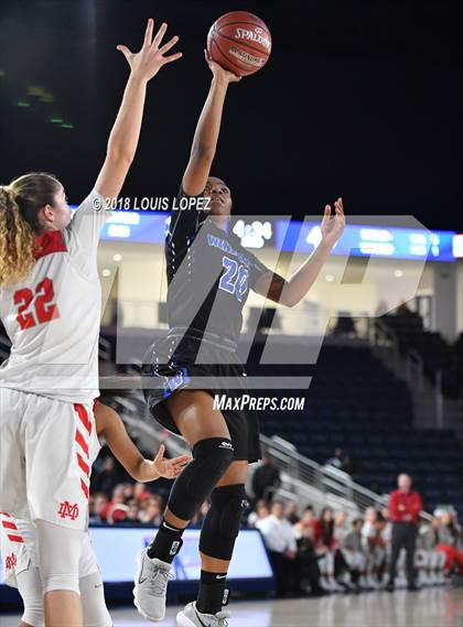 Thumbnail 3 in Mater Dei @ Windward (CIF SS Open DIV Semi Final) photogallery.