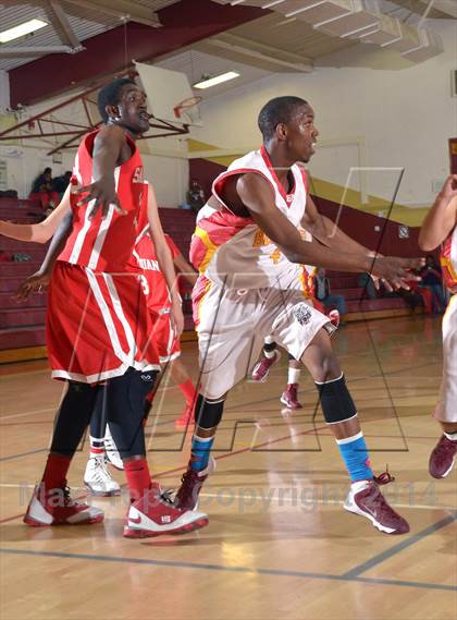 Thumbnail 2 in San Juan @ Encina Prep photogallery.