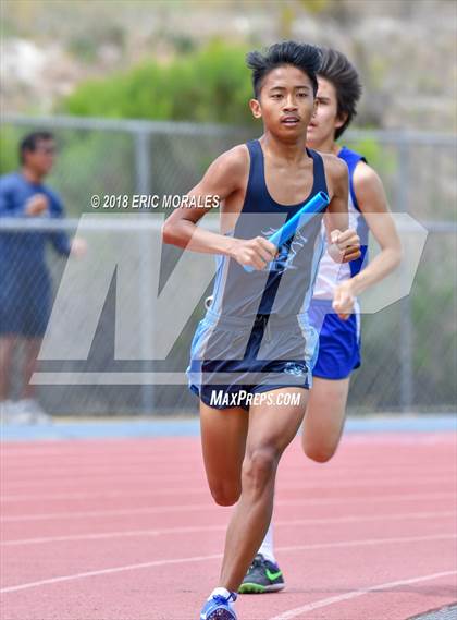 Thumbnail 1 in Mustang Relays photogallery.