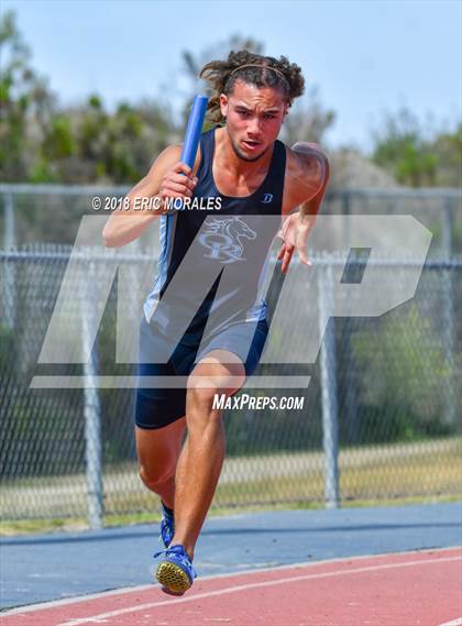 Thumbnail 1 in Mustang Relays photogallery.