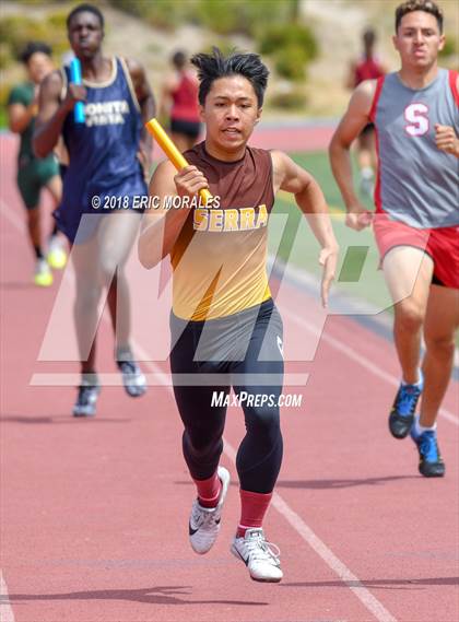 Thumbnail 1 in Mustang Relays photogallery.