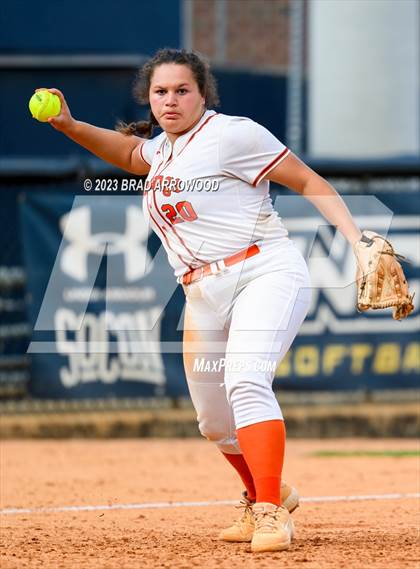 Thumbnail 3 in East Lincoln vs Western Alamance (NCHSAA 3A Championship Game 3) photogallery.
