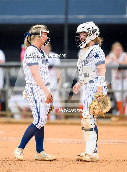 Thumbnail 3 in East Lincoln vs Western Alamance (NCHSAA 3A Championship Game 3) photogallery.