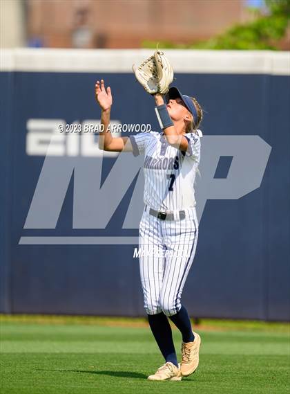 Thumbnail 3 in East Lincoln vs Western Alamance (NCHSAA 3A Championship Game 3) photogallery.