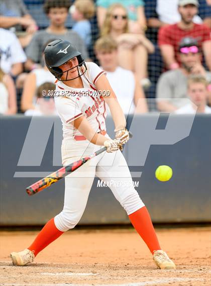 Thumbnail 2 in East Lincoln vs Western Alamance (NCHSAA 3A Championship Game 3) photogallery.