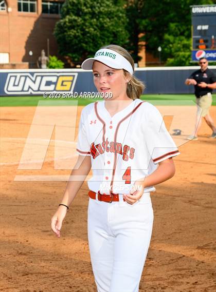 Thumbnail 2 in East Lincoln vs Western Alamance (NCHSAA 3A Championship Game 3) photogallery.