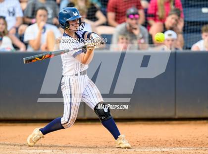 Thumbnail 2 in East Lincoln vs Western Alamance (NCHSAA 3A Championship Game 3) photogallery.