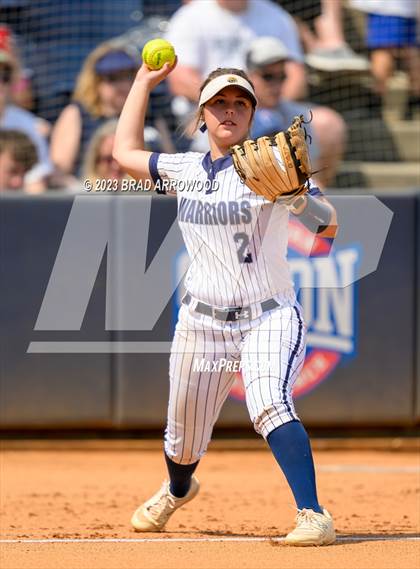 Thumbnail 1 in East Lincoln vs Western Alamance (NCHSAA 3A Championship Game 3) photogallery.